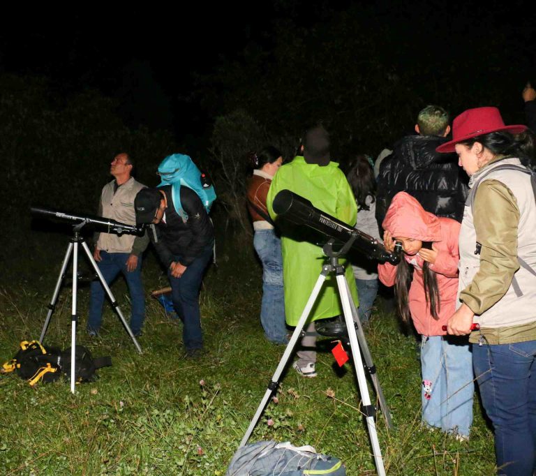 Por la senda de la sabiduría: Tour hacia las estrellas